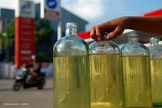 Ciri-ciri Motor Gunakan Bensin Oplosan, Mesin Bisa Loyo!