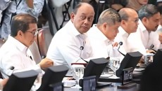 Presiden Prabowo Evaluasi Program Makan Gratis Sekolah 2025 Bersama Kepala BGN