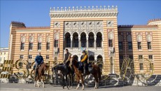 Tiga Penunggang Kuda dari Spanyol Tiba di Sarajevo dalam Perjalanan ke Mekkah untuk Berhaji