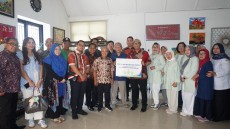 PertaLife Insurance Salurkan Bantuan untuk Anak Berkebutuhan Khusus di YPAC Pangkalpinang