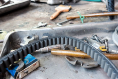 Awas, Van Belt di Motor Matic Bisa Cepat Aus Karena Kebiasaan Sepele Ini!