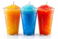 Waspada, Minuman Slushie Picu Sindrom Toksik pada Anak