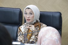 Parcel Online Marak Jelang Lebaran, Komisi IX Minta Satgas Pangan Pastikan Keamanan