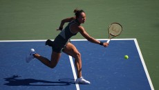 Zeng Qinwen Mulai Bangkit di Miami Open, Awali Kemenangan di Babak Kedua dengan Meyakinkan