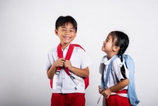 Tips Anak Alami Kecemasan saat Masuk Sekolah setelah Liburan