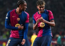 Hasil Lengkap Leg 1 Perempat Final Liga Champions 2025: Barca Pesta Gol, PSG Digdaya