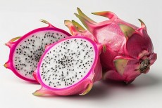 7 Manfaat Buah Naga untuk Kesehatan Tubuh