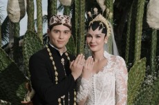 Hanya dari Tas Etnik Sederhana, Harga Suvenir Pernikahan Luna Maya dan Maxime Bouttier Ternyata Segini