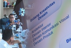 Genjot Pertumbuhan Ekonomi Kreatif dari Daerah, Menteri Ekraf Gandeng Apindo dan Kadin