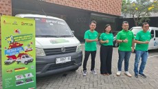 Promosikan DFSK Super Cab, Sokonindo Automobile Kampanye di Surabaya
