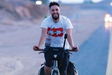 Pria Asal Belgia Tiba di Arab Saudi, Bersepeda Ribuan Kilometer demi Ibadah Haji