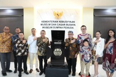 Kementerian Kebudayaan Terima Hibah Gramofon Bersejarah Milik Yo Kim Tjan, Menteri Kebudayaan Sebut Bisa Memperkaya Sejarah Kemerdekaan Indonesia