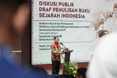Penulisan Buku Sejarah Indonesia Kedepankan Indonesia Sentris Sebagai Pondasi Pengetahuan