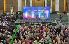 Hanan Attaki: Islam Pentingkan Penampilan dan Perilaku