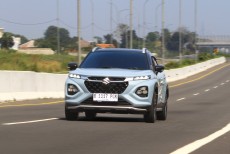 Suzuki Catat Rekor Penjualan 2025, New Carry dan Fronx Jadi Andalan