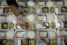 Program MBG, Presiden Prabowo: Wajib Uji Coba Makanan Sebelum Didistribusikan