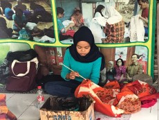 Tertarik Belajar Bikin Batik? Ini Rekomendasi Kursus Membatik di Indonesia