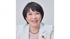 Drummer Band Metal dan Pembawa Acara TV, Sanae Takaichi Yang Jadi Perdana Menteri Jepang