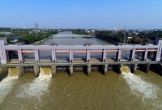 Sirine Pintu Air 10 Tangerang Berbunyi, Masyarakat Diminta Tidak Panik Berlebihan