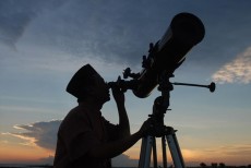 Otoritas Astronomi Islam: Penentuan Awal Ramadhan dan Syawwal Melalui Mekanisme Ruyatul Hilal