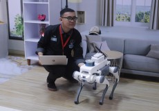 Kolaborasi ITS, Indosat, Nokia, dan NVIDIA Ciptakan RoboDog Kendali Jarak Jauh