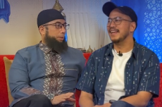 Pandji Pragiwaksono Kagumi Gaya Dakwah Khalid Basalamah yang Engaging'