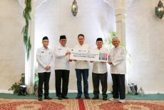 BAZNAS Terima Zakat PT Asuransi Jiwa Syariah AL AMIN Rp2,37 Miliar untuk Kemaslahatan Umat