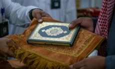 Lebih dari 1 Juta Al-Quran Dibagikan di Masjidil Haram dan Nabawi Selama Ramadhan 2026