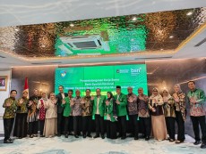 UMI dan Bank Syariah Nasional Sepakati Kerja Sama Pendidikan dan Ekonomi Syariah