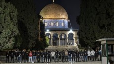 Masjid Al-Aqsa Kembali Dibuka Usai 40 Hari Ditutup, Jamaah Menangis Haru