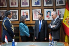 Athan RI Dampingi Dubes RI Terima Kunjungan Menhan Spanyol di KBRI Madrid