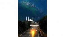 Arab Saudi dan Qatar Sangat Dermawan: Kasih Bantuan 80 Triliun Ke Pakistan di Tengah Pembayaran Utang ke UAE