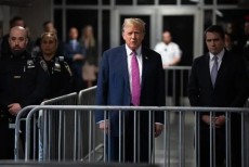 Partai Republik Khawatir 'Omong Kosong' Gedung Putih Ancam Pemilu Paruh Waktu, Trump Bikin Blunder