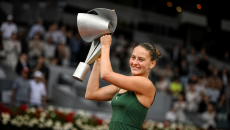 Marta Kostyuk dari Ukraina Kalahkan Mirra Andreeva dari Rusia untuk Juara Madrid Open, dan Bawa Hadiah 18,1 Miliar
