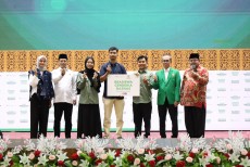 BAZNAS dan ParagonCorp Salurkan Beasiswa, Akses Pendidikan Mahasiswa Diperluas