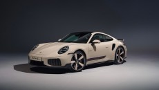 Porsche 911 Turbo S Edisi Super Eksklusif Terbaru dengan Tekstil Tenun Tangan Badui Dibandrol 4,1 Miliar