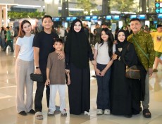 MasyaAllah! 6 Artis Ini Naik Haji 2026, Ada yang Berangkat di Usia Muda