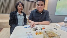 ITS Kembangkan Strip Test Kit Halal untuk Deteksi Minyak Babi, Harga Diproyeksi Rp10 Ribu
