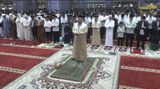 Gibran Shalat Iduladha di Masjid Istiqlal, Prabowo Subianto di Paris