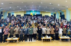 Menag Nasaruddin Dorong Indonesia Jadi Produsen Halal Dunia di Forum Ekonomi Regional Jawa 2026