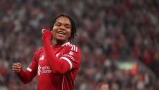 Ngumoha Man of The Match Tinggalkan Skuad Inggris setelah Memberikan Kesan Mendalam