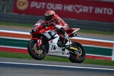 AHRT Bidik Podium di Motegi, Rheza Danica Siap Kejar Kemenangan AP250