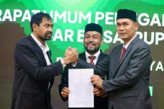 Muhammad Nasir Resmi Jadi Komisaris Utama Bank Aceh Syariah Periode 2026-2030