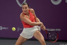 Petenis Ruse Kalahkan Juara Berlin, Linda Noskova Navarro Hadapi Swiatek di Bad Homburg