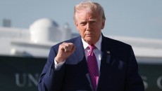Donald Trump Bakal Hadir Saat Final Piala Dunia dan Serahkan Trofi ke Pemenang