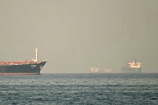 Qatar Serukan Iran untuk Segera Hentikan Serangan di Selat Hormuz