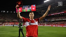Robert Lewandowski Raih Pemain Terbaik Pekan MLS di Penampilan Ketiganya Bersama Chicago Fire: Bagaimana dengan Messi?
