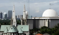 Perlu Memikirkan Kembali Pendekatan Pendidikan Agama di Tengah Meningkatnya Permusuhan Agama di Australia