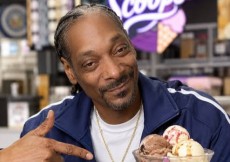 Siapa Mau Nyicip Es Krim Digaji Rp177 Juta per Bulan? Snoop Dogg Buka Lowongan!