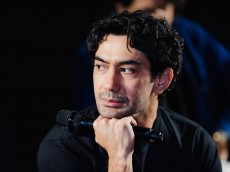 Reza Rahadian Berdoa 5 Jurnalis yang Hilang di Selat Sunda Segera Kembali